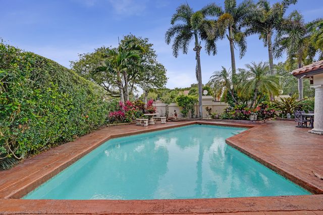 721 Deer Creek Via Genova, Deerfield Beach, FL 33442