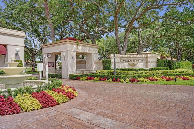 721 Deer Creek Via Genova, Deerfield Beach, FL 33442