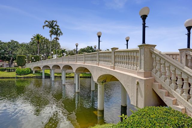 721 Deer Creek Via Genova, Deerfield Beach, FL 33442