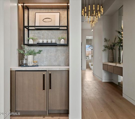 9790 N 56TH Street, Paradise Valley, AZ 85253