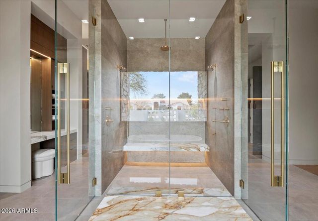 9790 N 56TH Street, Paradise Valley, AZ 85253