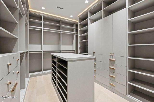 9790 N 56TH Street, Paradise Valley, AZ 85253