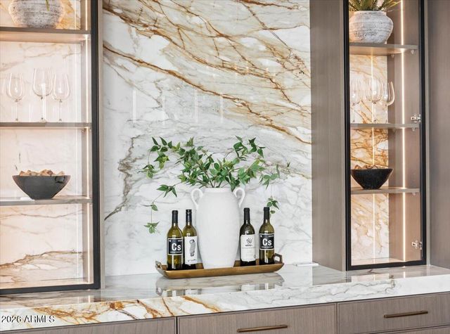 9790 N 56TH Street, Paradise Valley, AZ 85253