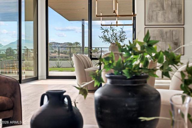 9790 N 56TH Street, Paradise Valley, AZ 85253