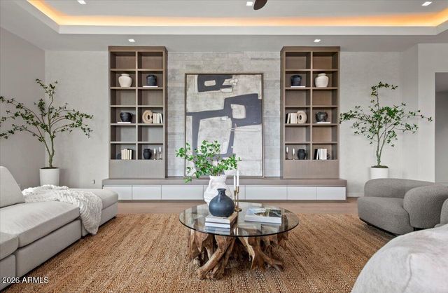 9790 N 56TH Street, Paradise Valley, AZ 85253