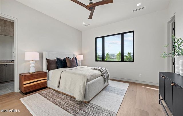 9790 N 56TH Street, Paradise Valley, AZ 85253