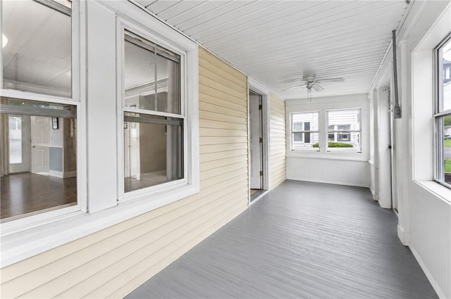 34 Kent Avenue, East Providence, RI 02914