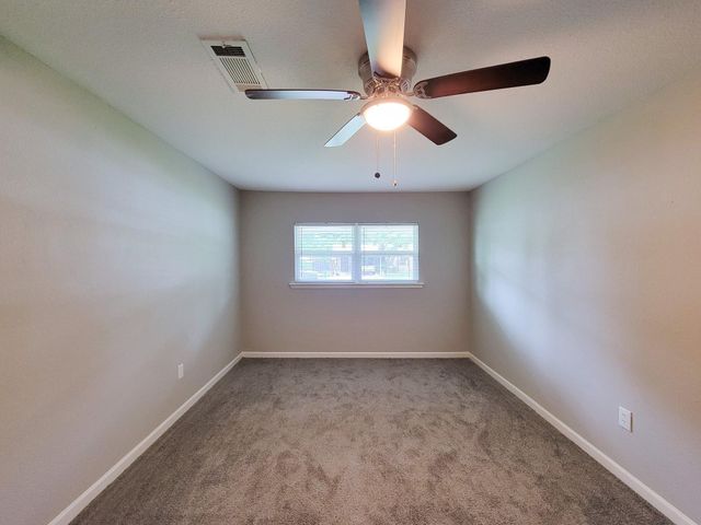 5606 Willow Glen Drive, Houston, TX 77033