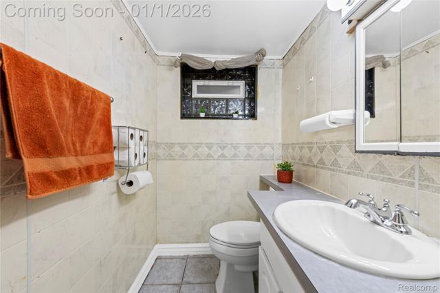 8355 Normile Street, Detroit, MI 48204