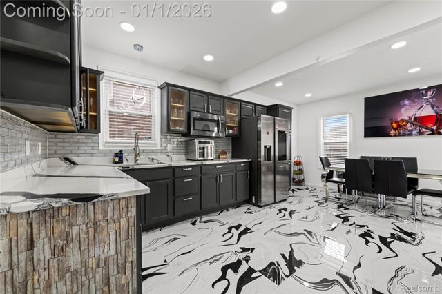 8355 Normile Street, Detroit, MI 48204