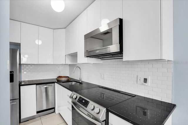 101 POMPANO DRIVE SE C, St Petersburg, FL 33705