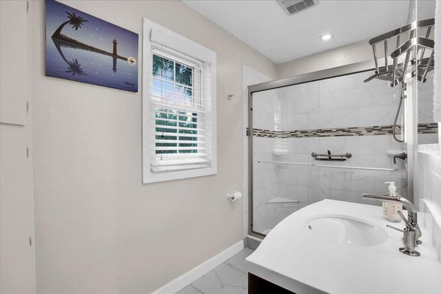 101 POMPANO DRIVE SE C, St Petersburg, FL 33705