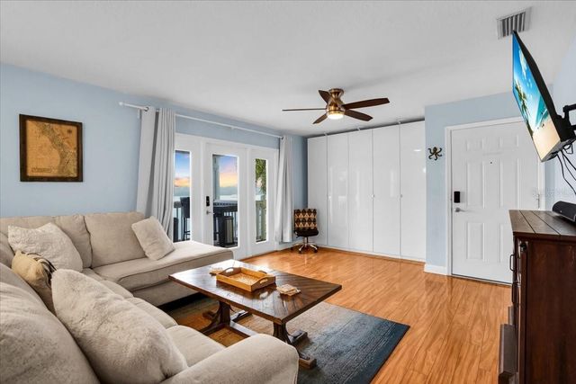 101 POMPANO DRIVE SE C, St Petersburg, FL 33705