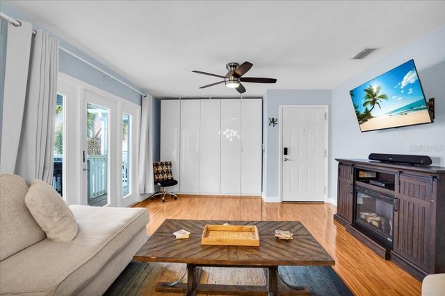 101 POMPANO DRIVE SE C, St Petersburg, FL 33705