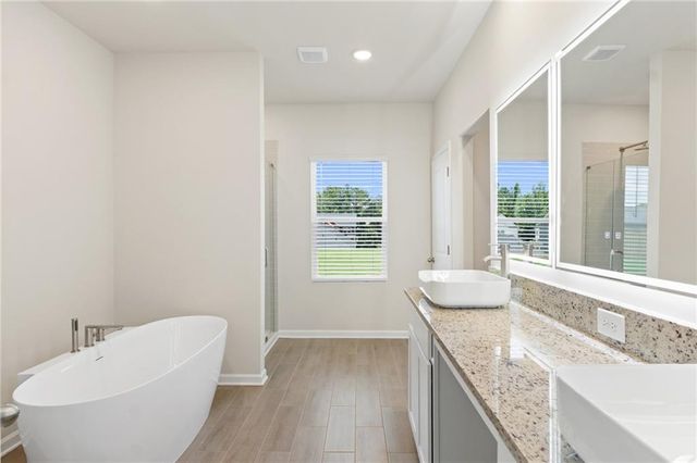 61 FAULKNER Circle, Social Circle, GA 30025
