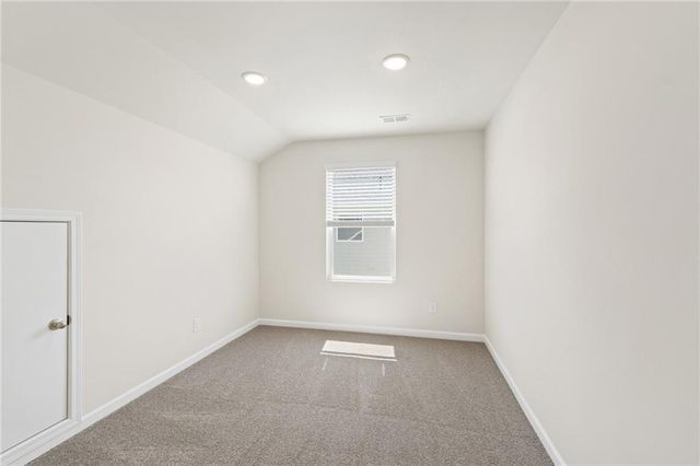 61 FAULKNER Circle, Social Circle, GA 30025
