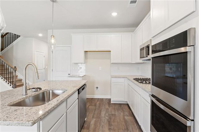 61 FAULKNER Circle, Social Circle, GA 30025