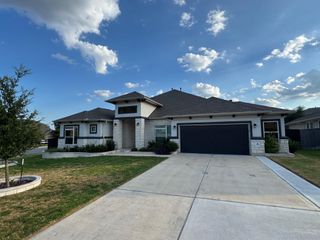 101 Sumter WAY, Kyle, TX 78640