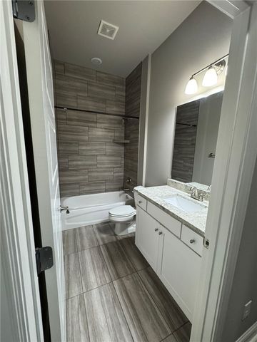 4702 SW Birmingham Street, Bentonville, AR 72713