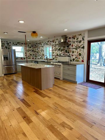 2507 E Side DR, Austin, TX 78704