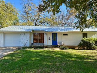 2507 E Side DR, Austin, TX 78704