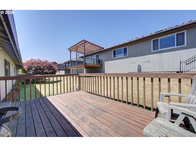 1206 Nw 133RD St A, Vancouver, WA 98685