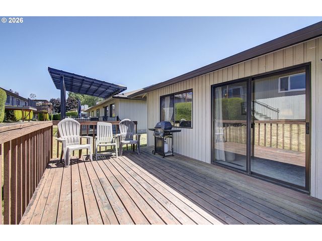 1206 Nw 133RD St A, Vancouver, WA 98685