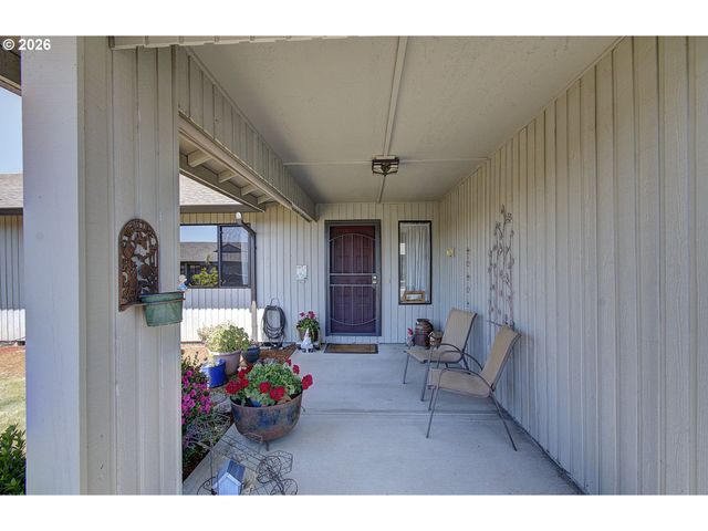 1206 Nw 133RD St A, Vancouver, WA 98685