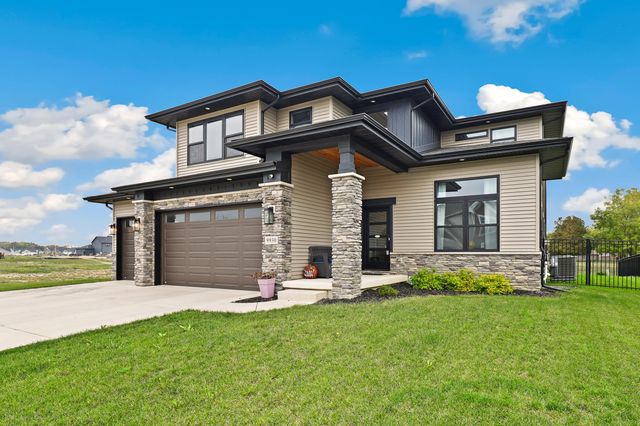 9930 Beacon Pointe Lane, Cedar Lake, IN 46303