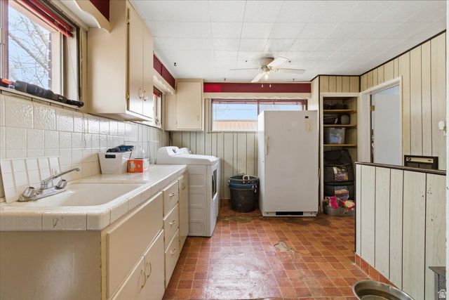 75 E 200 N, Aurora, UT 84620