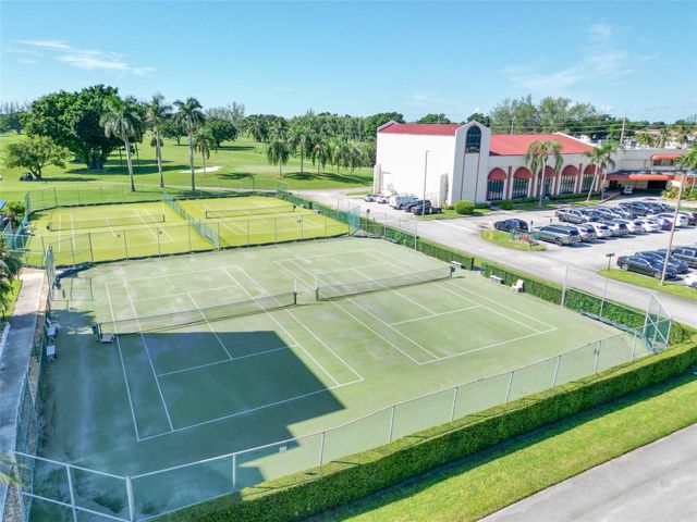 8900 Washington Boulevard 115, Pembroke Pines, FL 33025