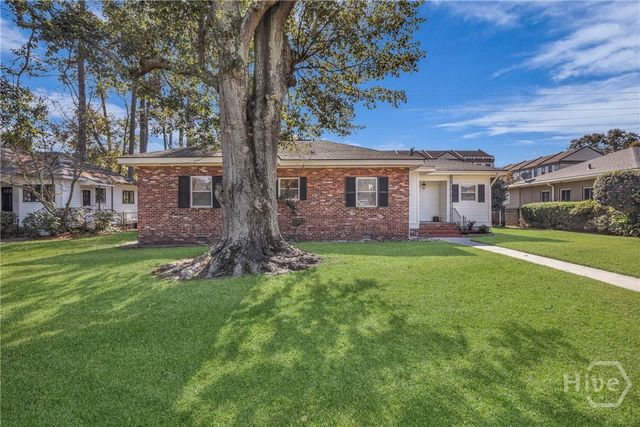 115 E 60th Street, Savannah, GA 31405