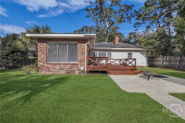 115 E 60th Street, Savannah, GA 31405