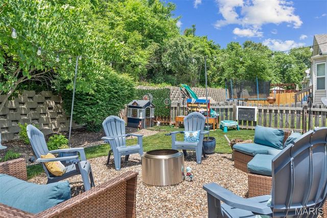 41 Great Owls Way, Winfield, MO 63389