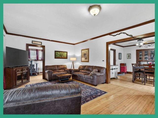 318 E Madison Street, Waterloo, WI 53594