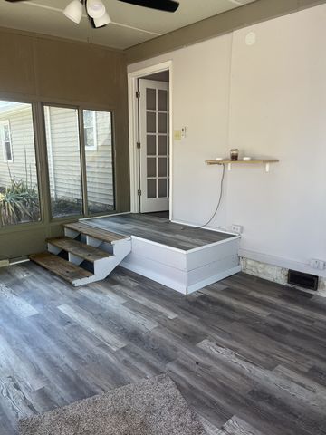 918 Velma Ln, Murfreesboro, TN 37129