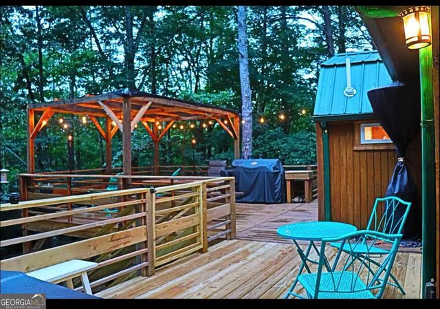 225 Overlook Circle, Clarkesville, GA 30523