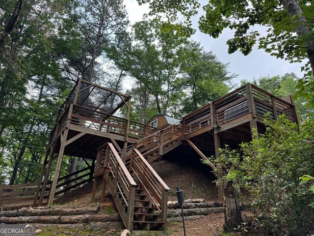 225 Overlook Circle, Clarkesville, GA 30523