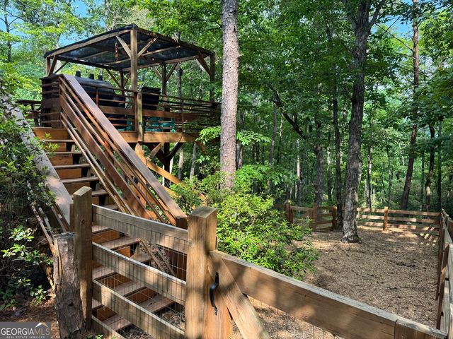225 Overlook Circle, Clarkesville, GA 30523