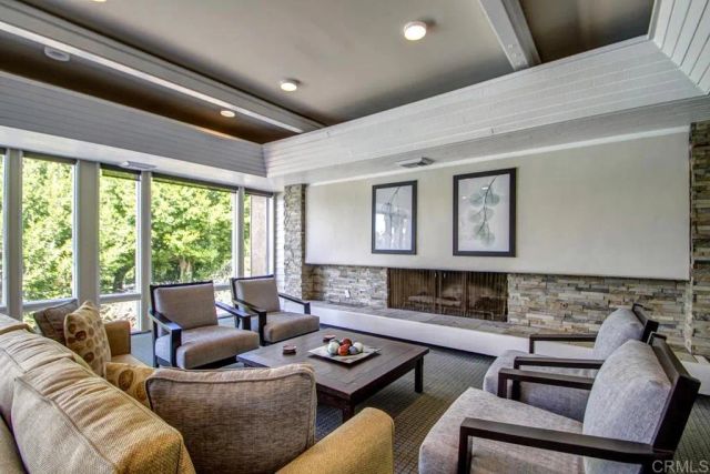 2020 Caminito Circulo Sur, La Jolla, CA 92037