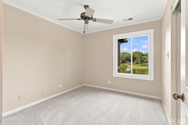 1082 Creekside Court 2B, Wheeling, IL 60090
