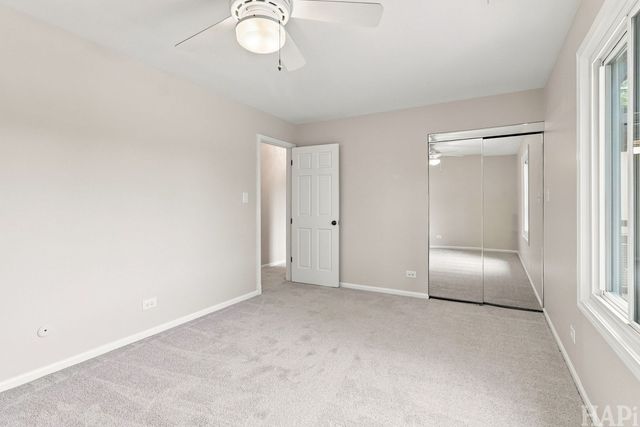 1082 Creekside Court 2B, Wheeling, IL 60090