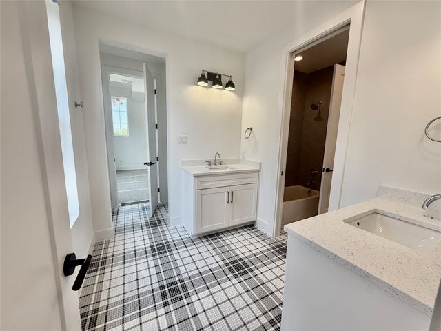 204 Pine Street, Roanoke, TX 76262
