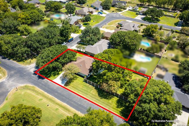 104 Bosque, Seguin, TX 78155