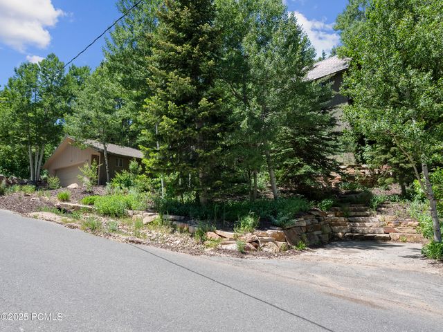 730 Parkview Drive, Park City, UT 84098