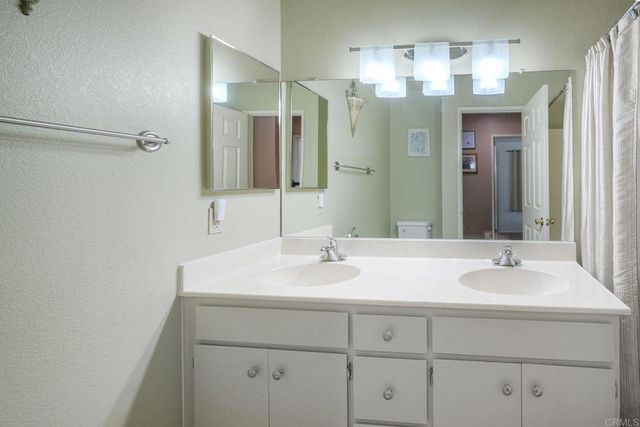 24673 Leafwood Drive, Murrieta, CA 92562