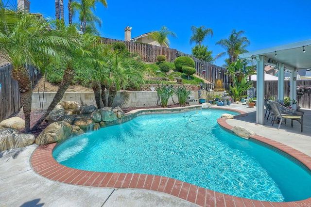 24673 Leafwood Drive, Murrieta, CA 92562
