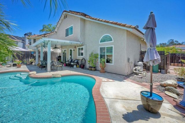 24673 Leafwood Drive, Murrieta, CA 92562