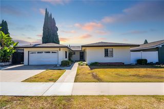 14032 Woodlawn Avenue, Tustin, CA 92780