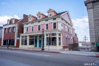 138 Bank Street 2B, New London, CT 06320
